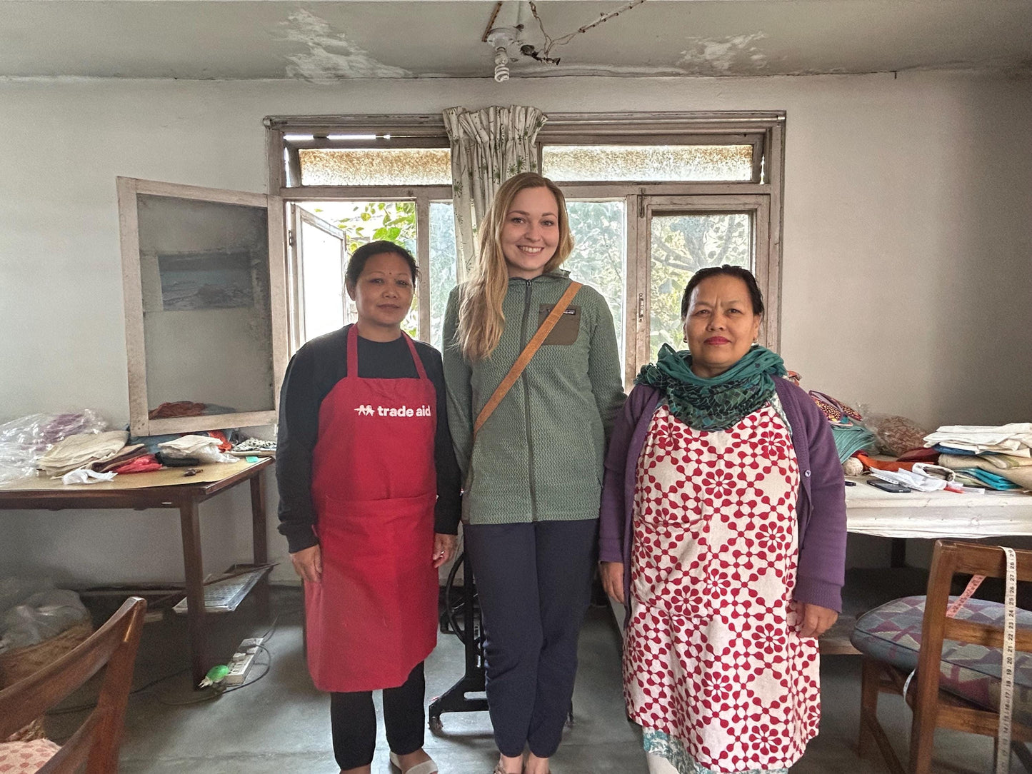 Räucherstäbchenhalter | Keramik Blume Glasiert | Handgetöpfert | Unikat Nepal | Fairtrade | Naturprodukt | Steingut Handgemacht