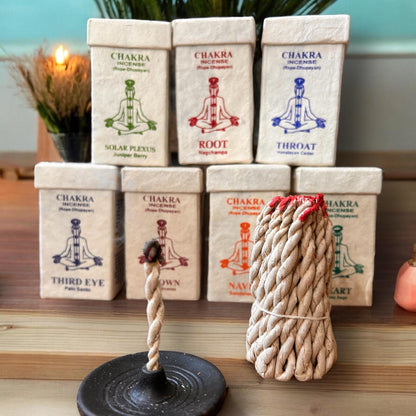 Räucherschnüre Set - Chakra - 7 Sorten + Keramikhalter