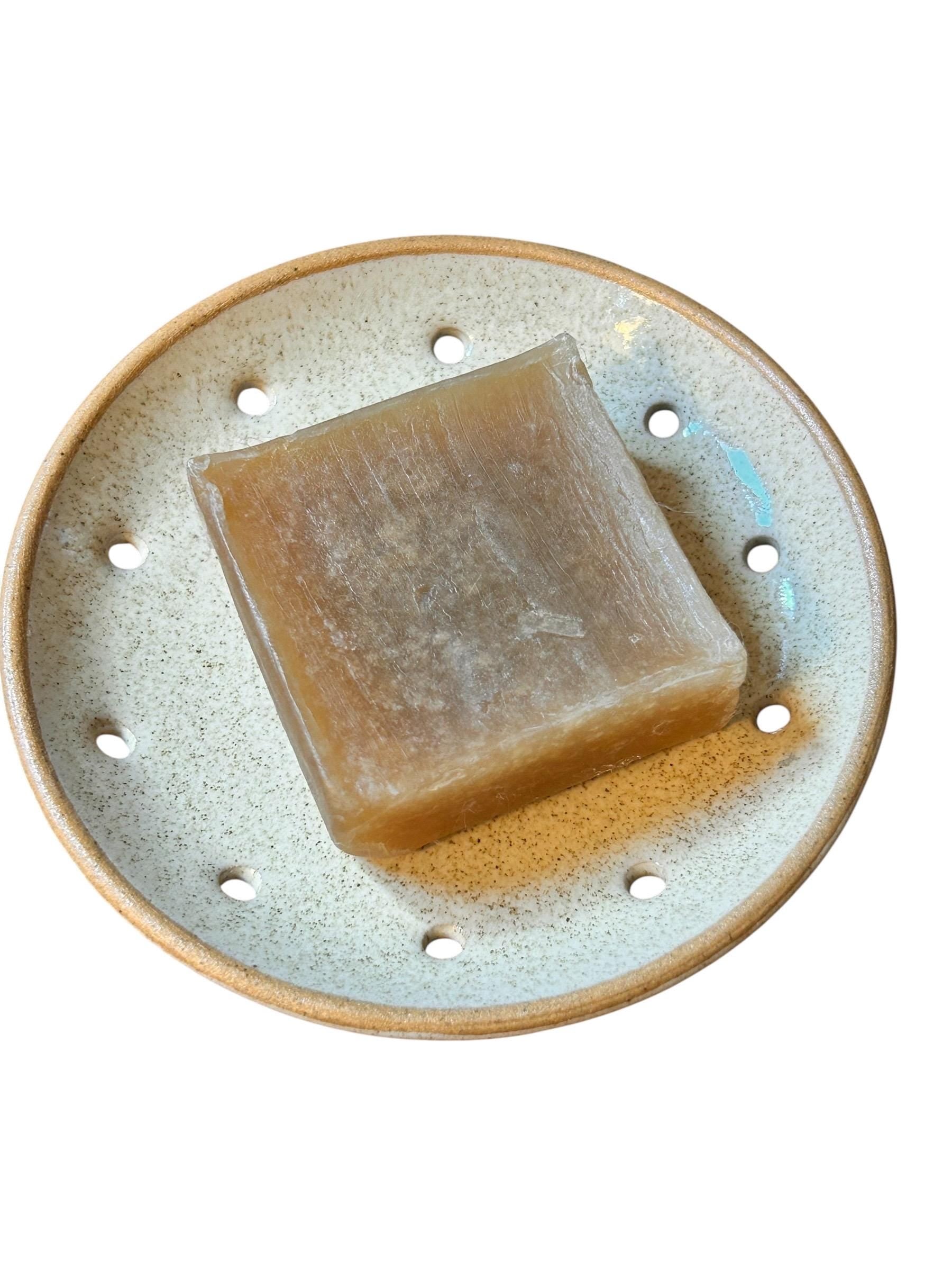 Brennnessel Naturseife für Haut + Haar