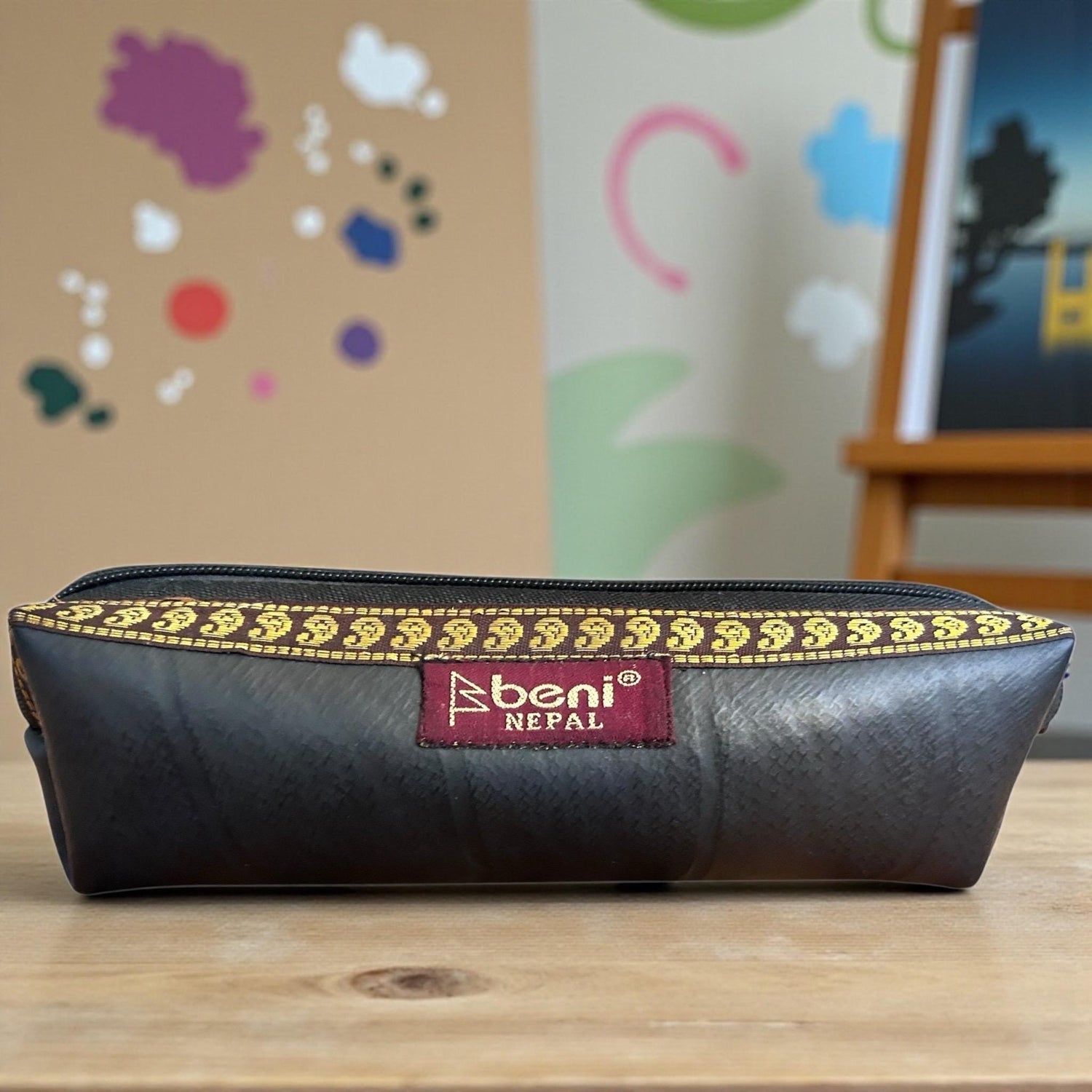 Nachhaltige Federmappe aus recycelten Fahrradschläuchen | Handgefertigt in Nepal | Upcycling Etui | Vintage Federtasche schwarz + robust
