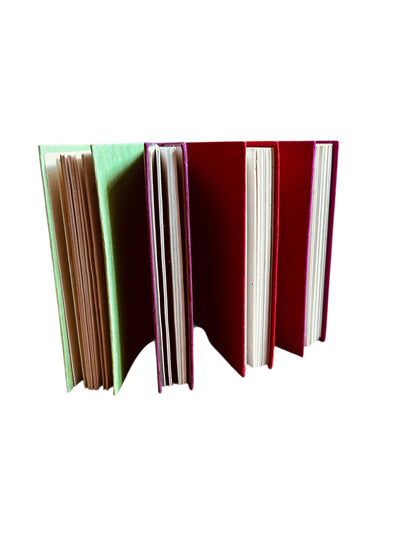 Handgemachtes A6 Notizbuch Buddha Eyes Gold – aus recyceltem Baumwollpapier, Nachhaltiges Tagebuch aus Nepal, Eco Friendly Spiritual Journal