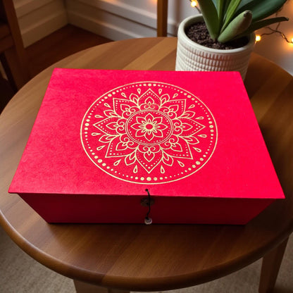 Handgemachte Geschenkbox aus Loktapapier – Rot mit goldenem Mandala | Nachhaltige Aufbewahrungsbox aus Nepal | Boho Geschenkverpackung
