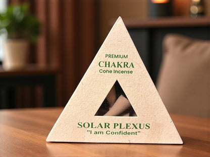Räucherkegel Set – 7 Chakren inkl. Halter | Handgemacht in Nepal | Natur Räucherwerk für Meditation & Balance | Premium Chakra Cones Gift