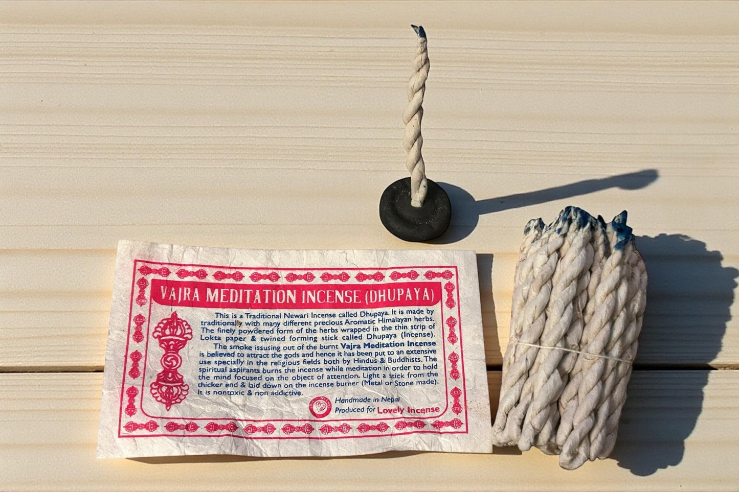 Vajra Räucherschnüre aus Nepal | Dhupaya Rope Incense | Natürlich + Handgemacht | Verschiedene Sorten | Meditation, Reinigung & Achtsamkeit