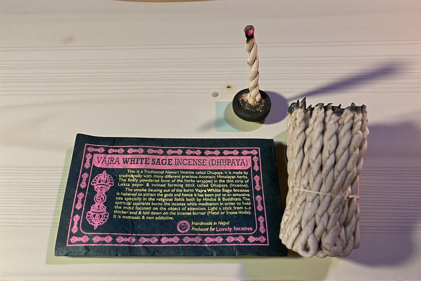 Vajra Räucherschnüre aus Nepal | Dhupaya Rope Incense | Natürlich + Handgemacht | Verschiedene Sorten | Meditation, Reinigung & Achtsamkeit