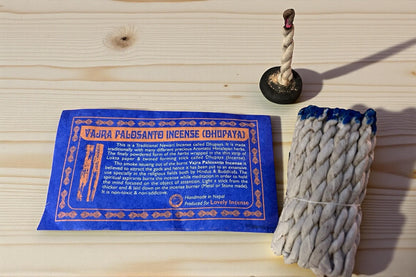 Vajra Räucherschnüre aus Nepal | Dhupaya Rope Incense | Natürlich + Handgemacht | Verschiedene Sorten | Meditation, Reinigung & Achtsamkeit