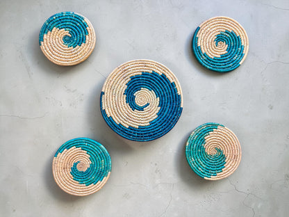 Boho Untersetzer & Wanddeko aus Naturfasern | Handgeflochten | Topfuntersetzer | Fair Trade aus Nepal | Moonj + Kansh Deko
