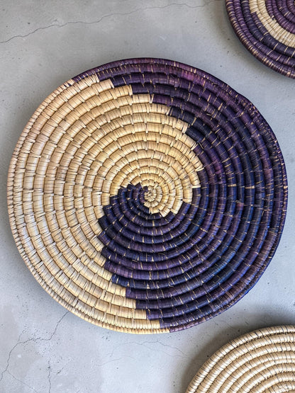 Boho Untersetzer & Wanddeko aus Naturfasern | Handgeflochten | Topfuntersetzer | Fair Trade aus Nepal | Moonj + Kansh Deko